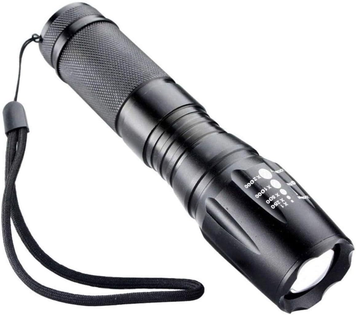 Lanterna Tática X-900